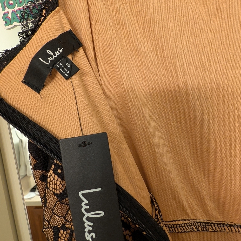 NWT Lulu's Classy Flirtation Black And beige Bustier Maxi Dress Size Small - Picture 11 of 16